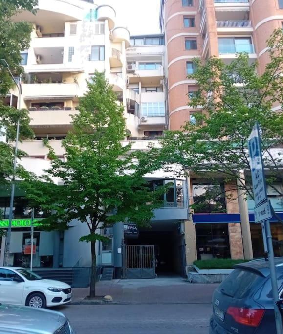 Tirana Road Blloku Area Exterior foto